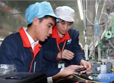 制造業(yè)臨危機(jī)，“明天”誰還來當(dāng)工人，是你，是我，還是他們呢？